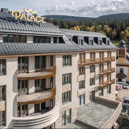 Апартаменти Palace 404